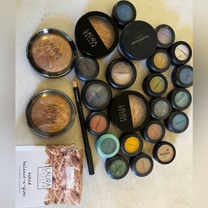 Mac eye shadow Laura Geller powder bundle